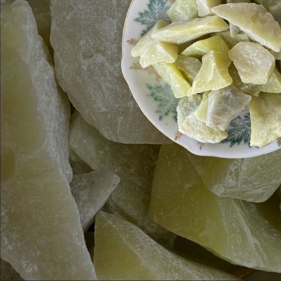Raw Yellow Jade Chunks x3 - Picture 1 of 3